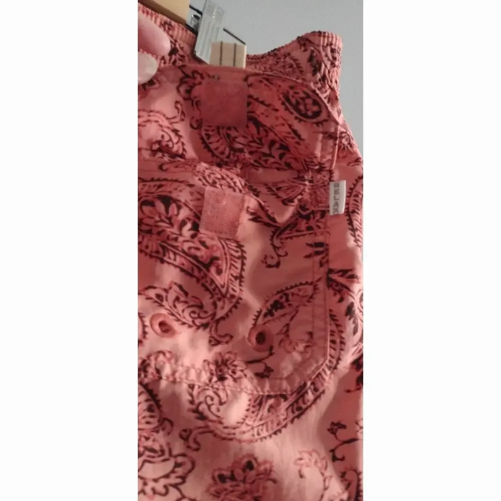Tommy Bahama Relax Swim Trunks Mens XL Pink Paisley Tropical Resort Summer Vacay